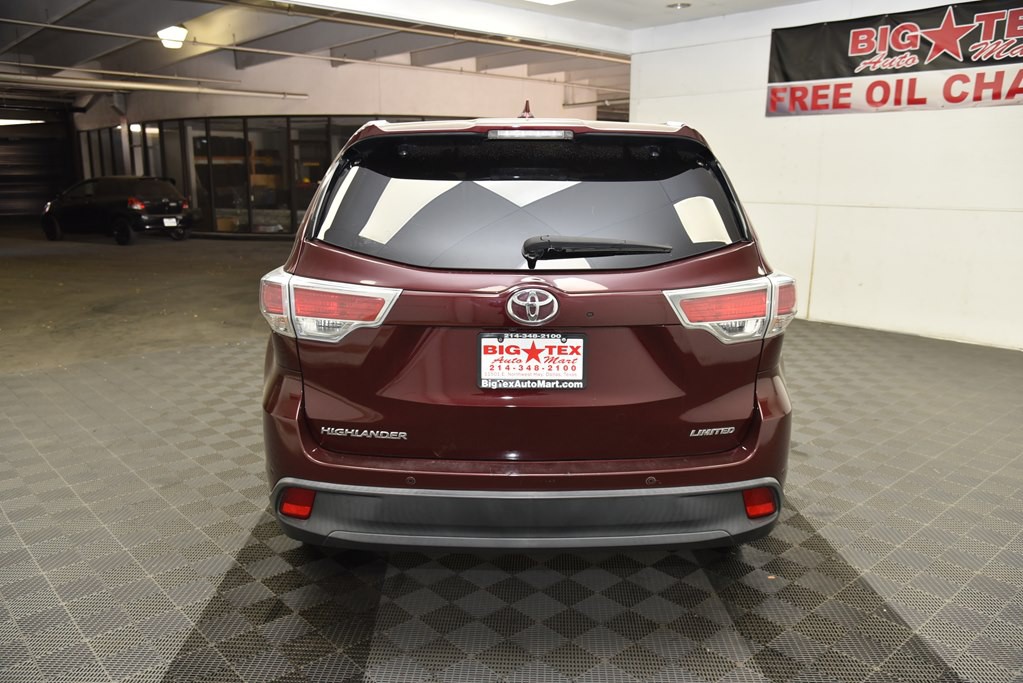 2015 Toyota Highlander Image 4