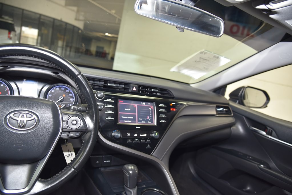 2020 Toyota Camry Image 20