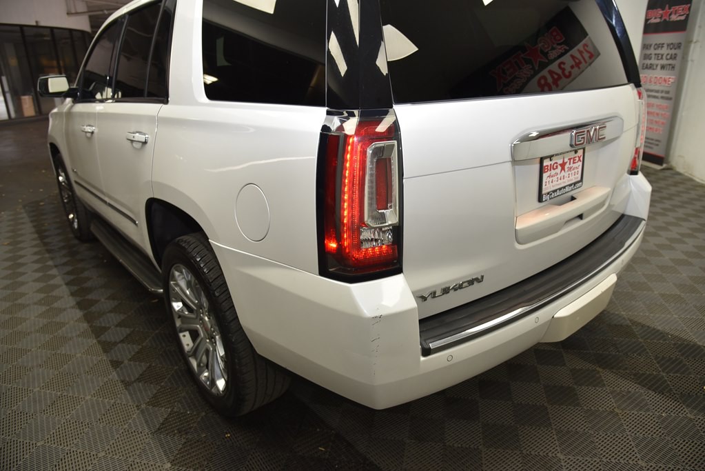 2016 GMC Yukon Image 16