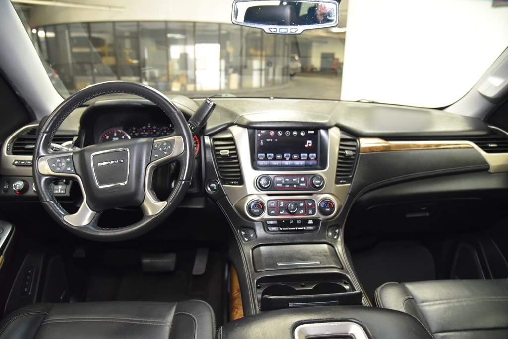 2016 GMC Yukon Image 23