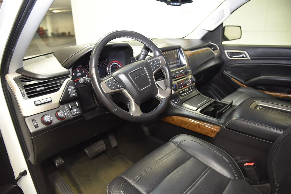 2016 GMC Yukon Image 30
