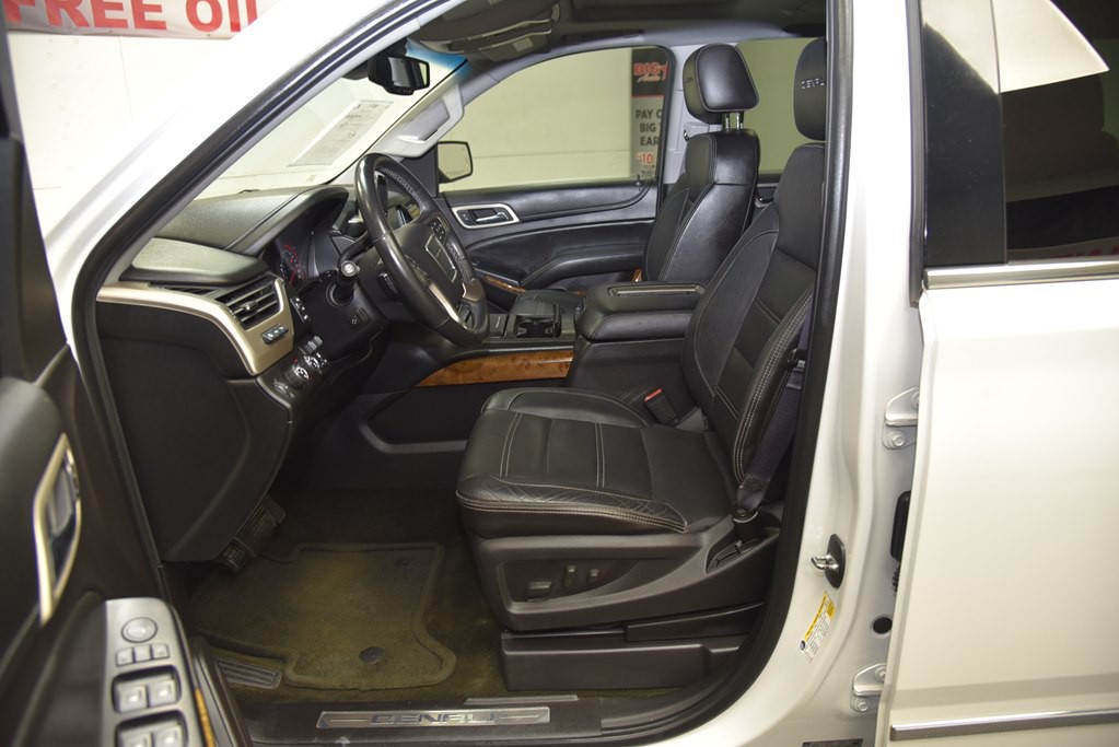 2016 GMC Yukon Image 31