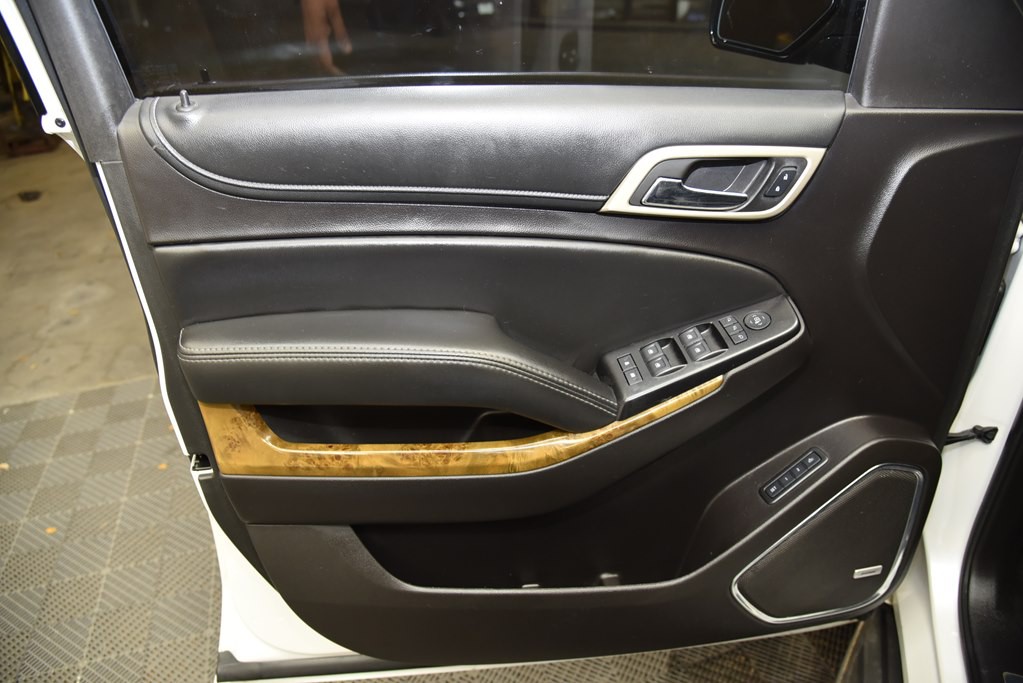 2016 GMC Yukon Image 32