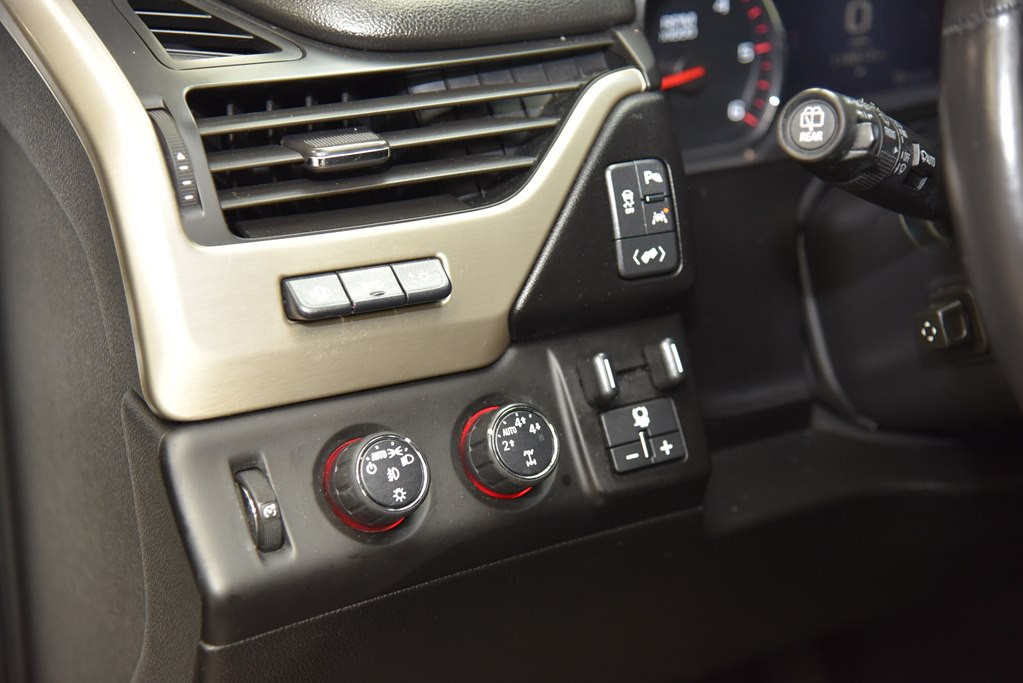 2016 GMC Yukon Image 33