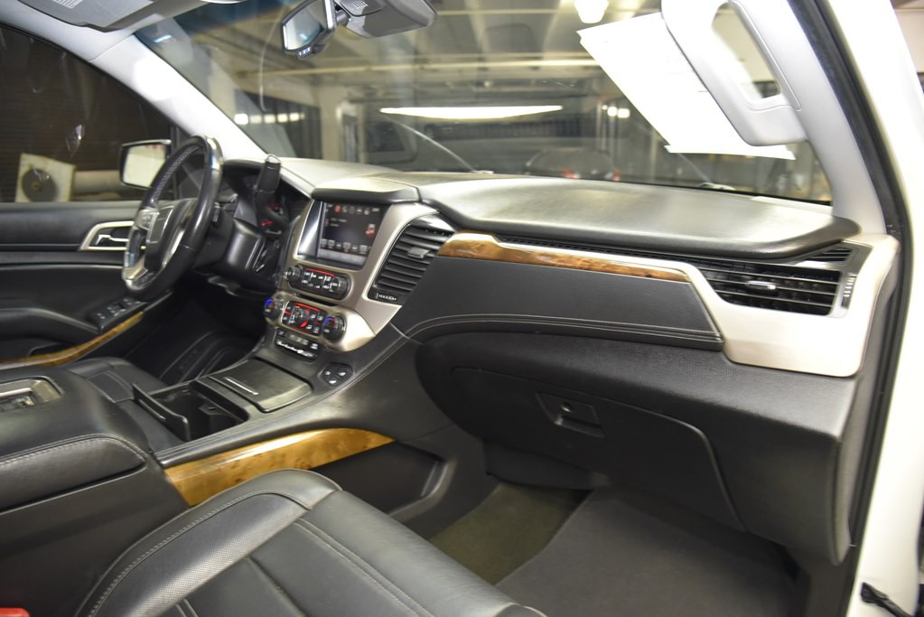 2016 GMC Yukon Image 42