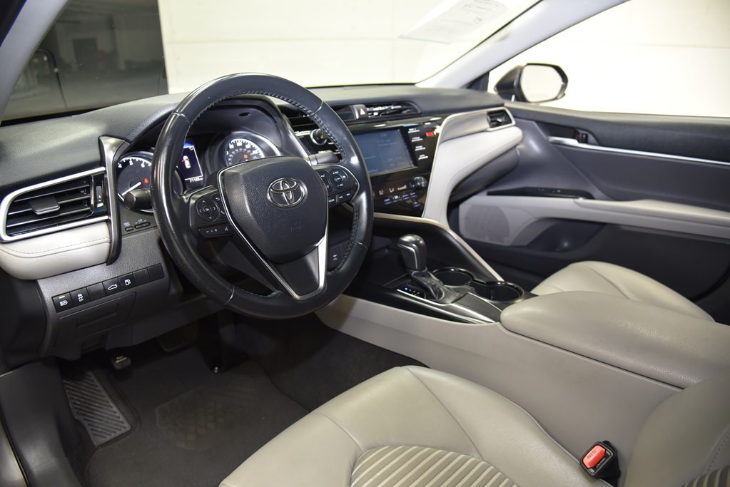 2018 Toyota Camry Image 21