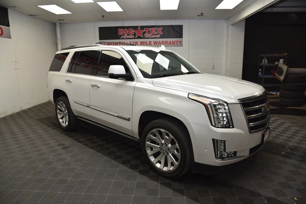 2017 Cadillac Escalade Image 7