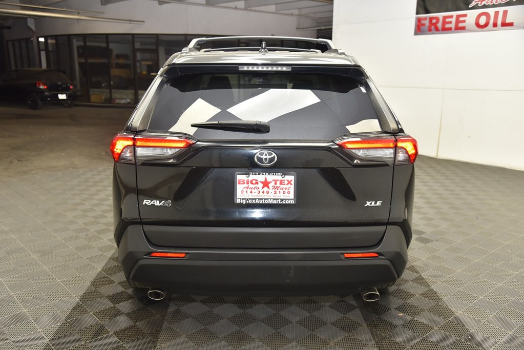 2019 Toyota Rav4 Image 4