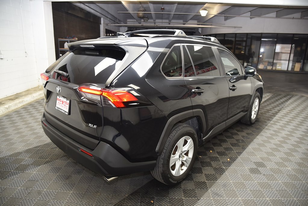 2019 Toyota Rav4 Image 5