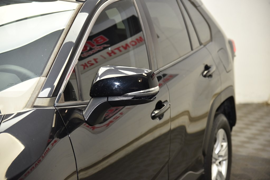 2019 Toyota Rav4 Image 9