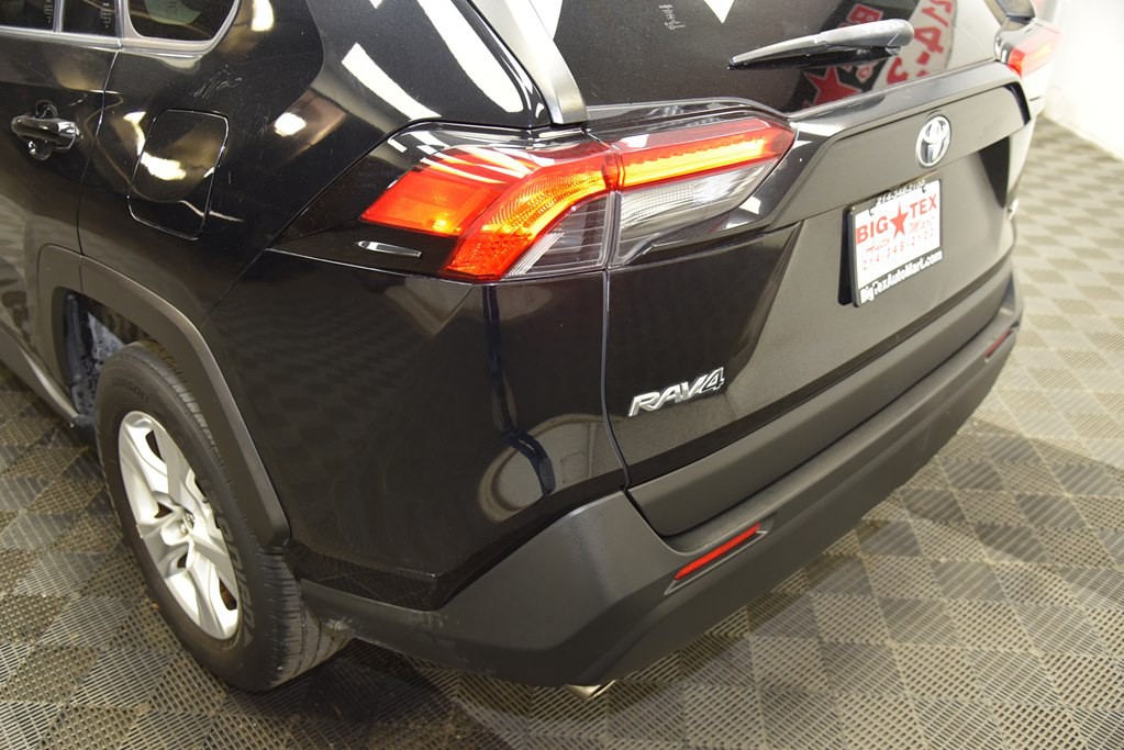 2019 Toyota Rav4 Image 15