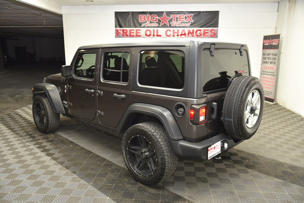 2020 Jeep Wrangler Unlimited Image 3