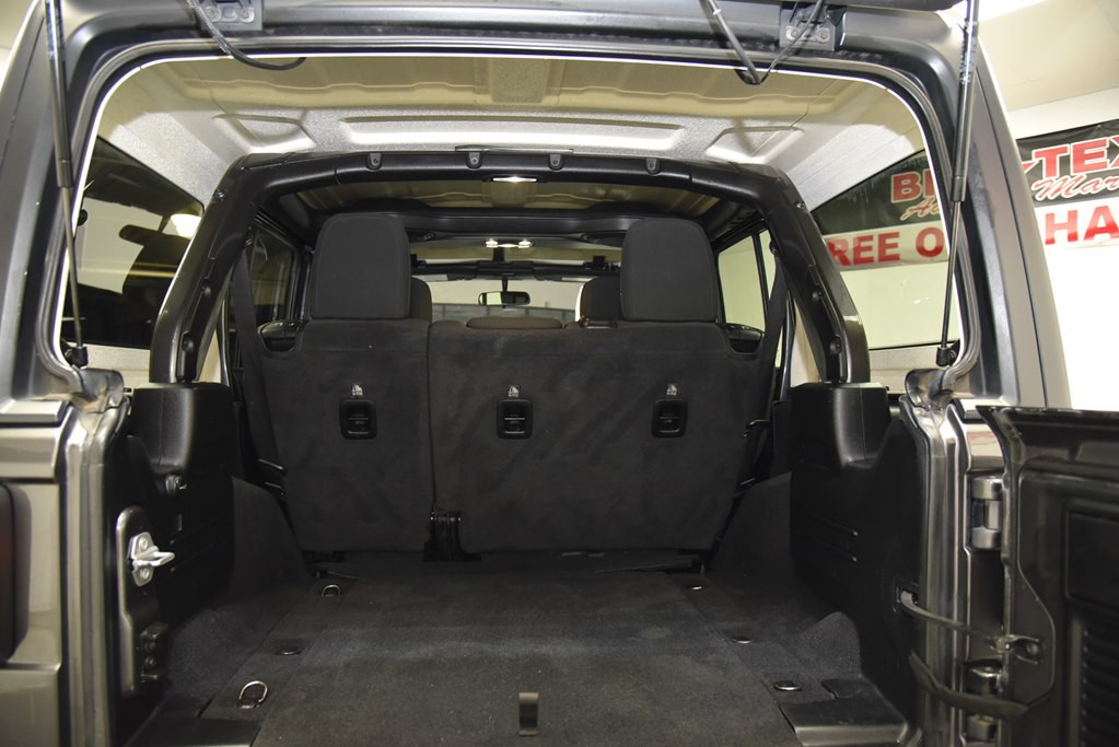 2020 Jeep Wrangler Unlimited Image 18