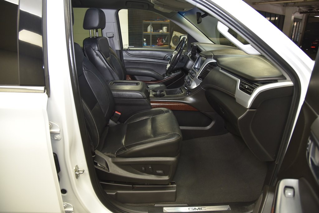 2019 GMC Yukon Image 39
