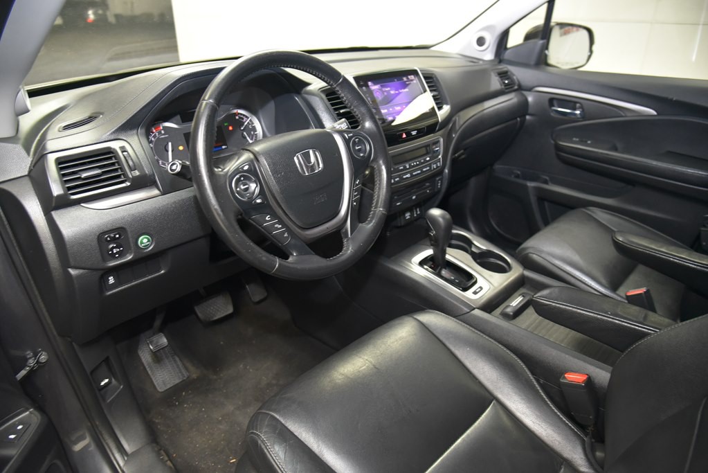 2018 Honda Pilot Image 18