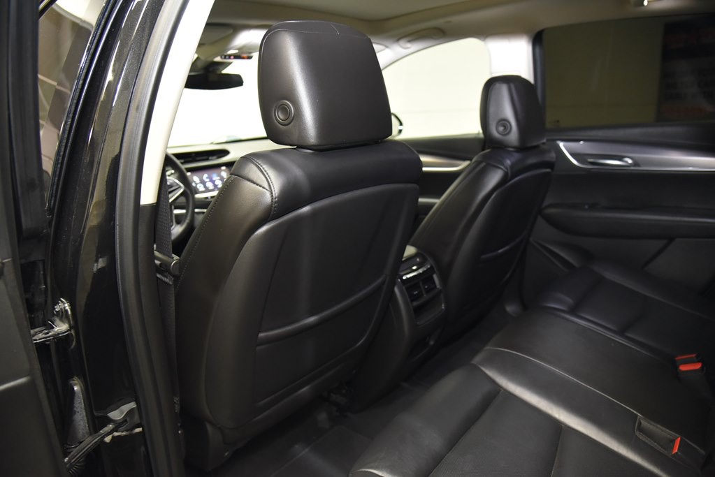 2017 Cadillac XT5 Image 16