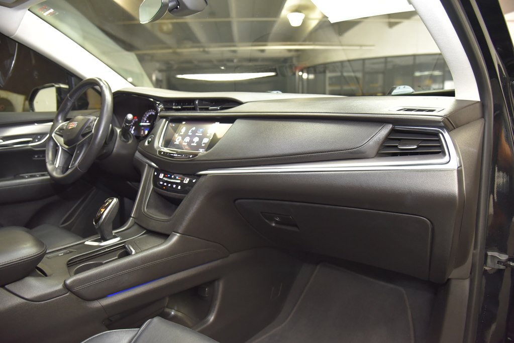 2017 Cadillac XT5 Image 28