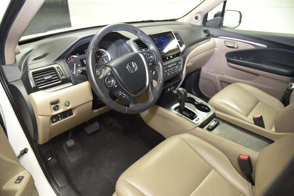 2018 Honda Pilot Image 30