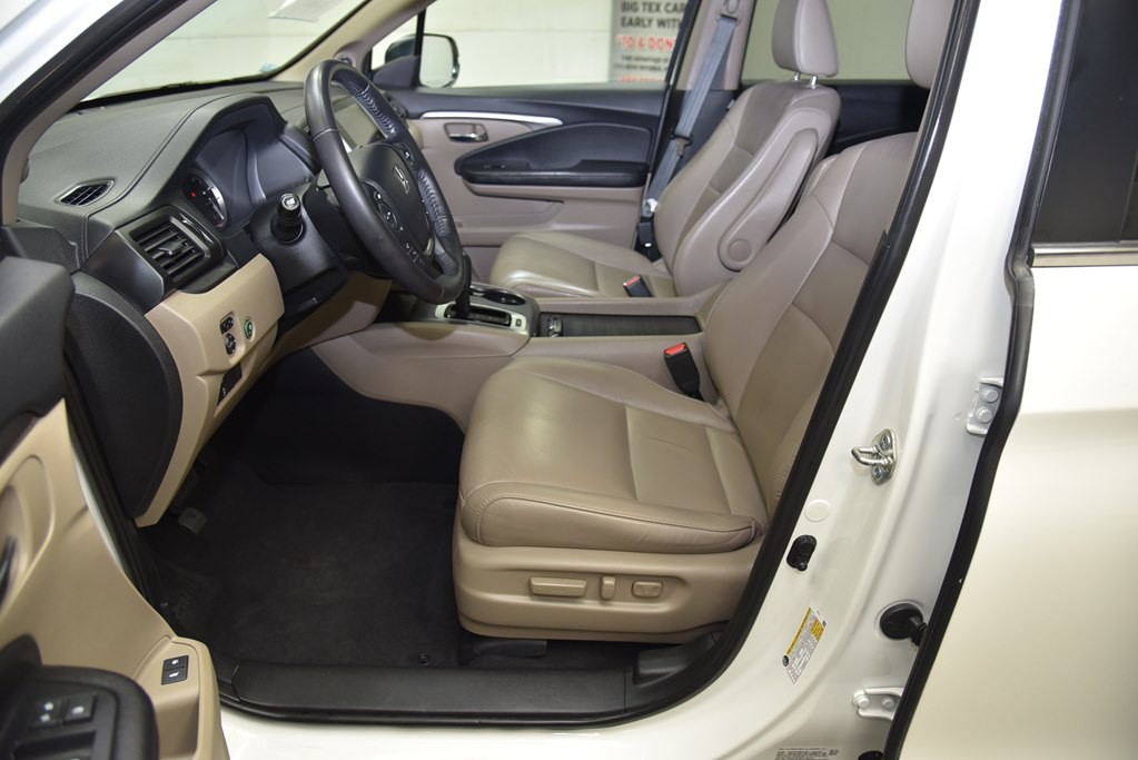 2018 Honda Pilot Image 31