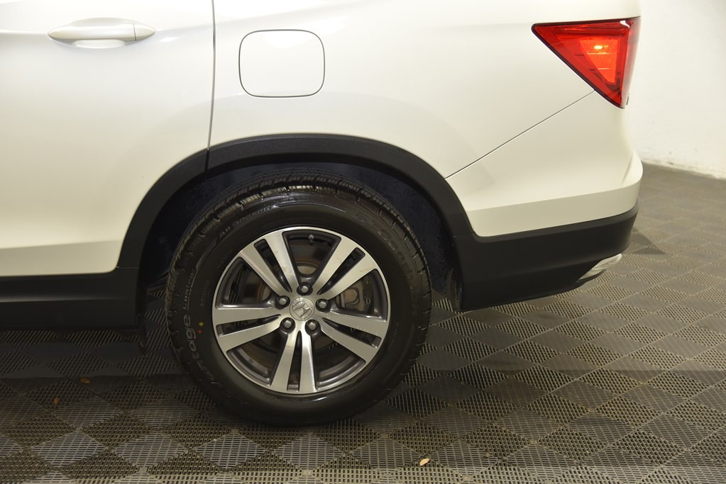2018 Honda Pilot Image 46