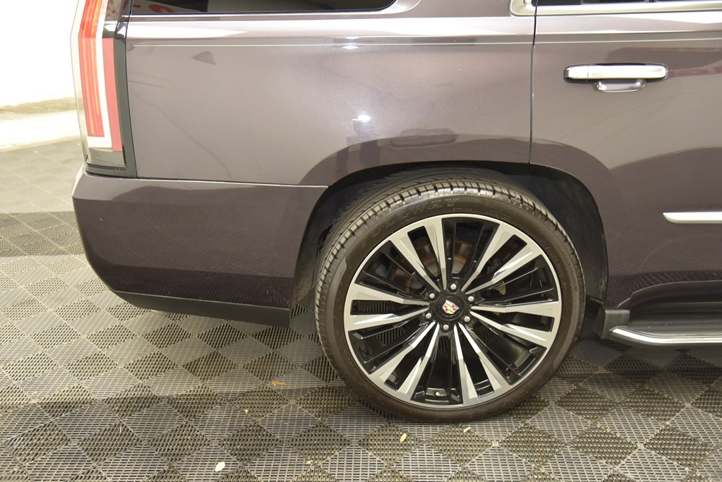 2016 Cadillac Escalade Image 37