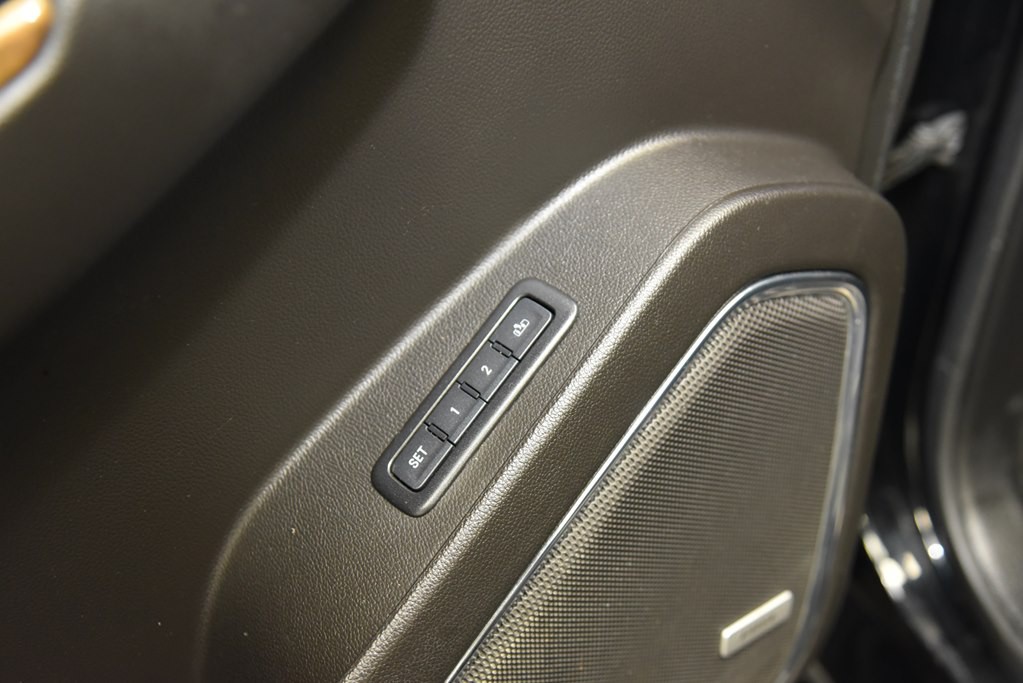 2017 GMC Yukon Image 27