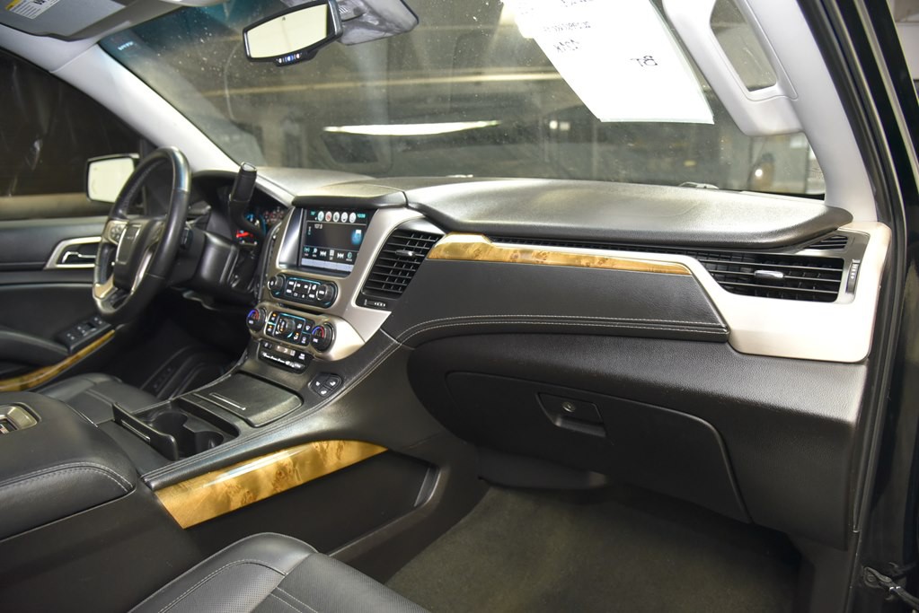 2017 GMC Yukon Image 40