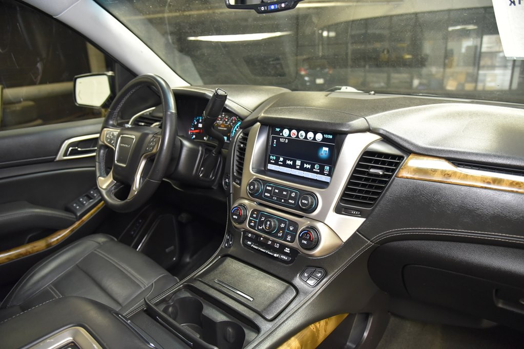 2017 GMC Yukon Image 41