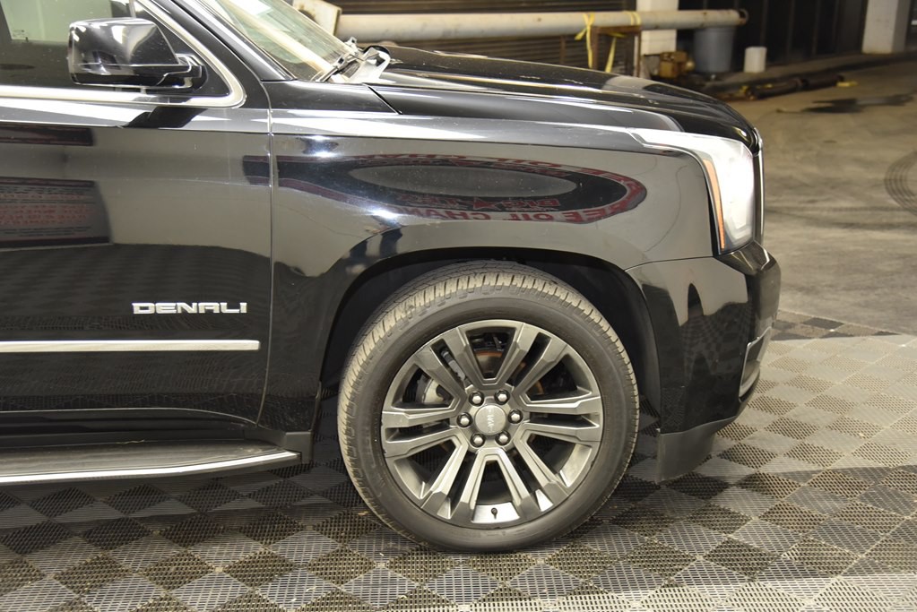 2017 GMC Yukon Image 46