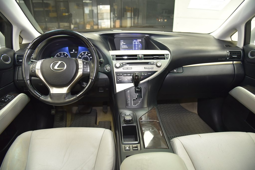 2015 Lexus RX Image 18