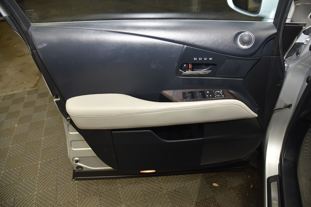 2015 Lexus RX Image 24