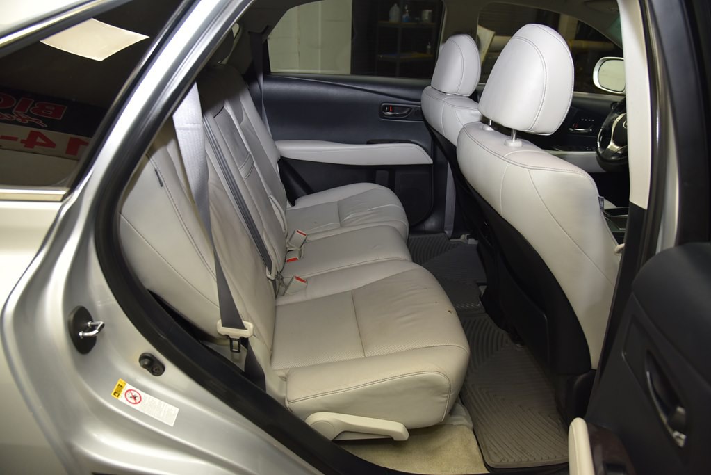 2015 Lexus RX Image 31