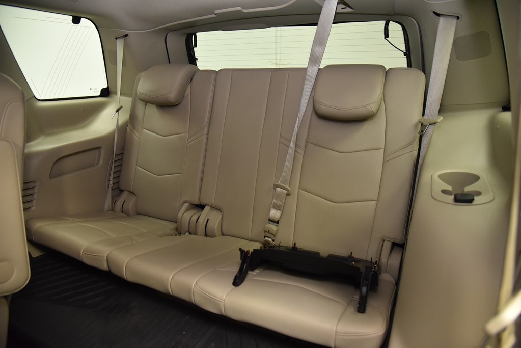 2018 Cadillac Escalade Image 17