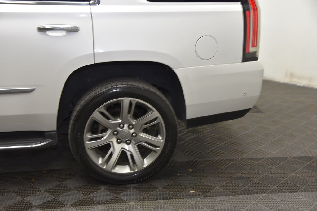 2018 Cadillac Escalade Image 30
