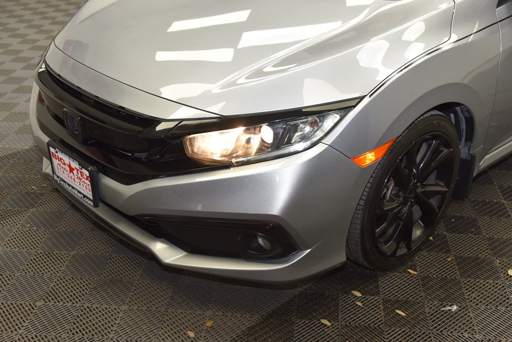 2019 Honda Civic Image 9