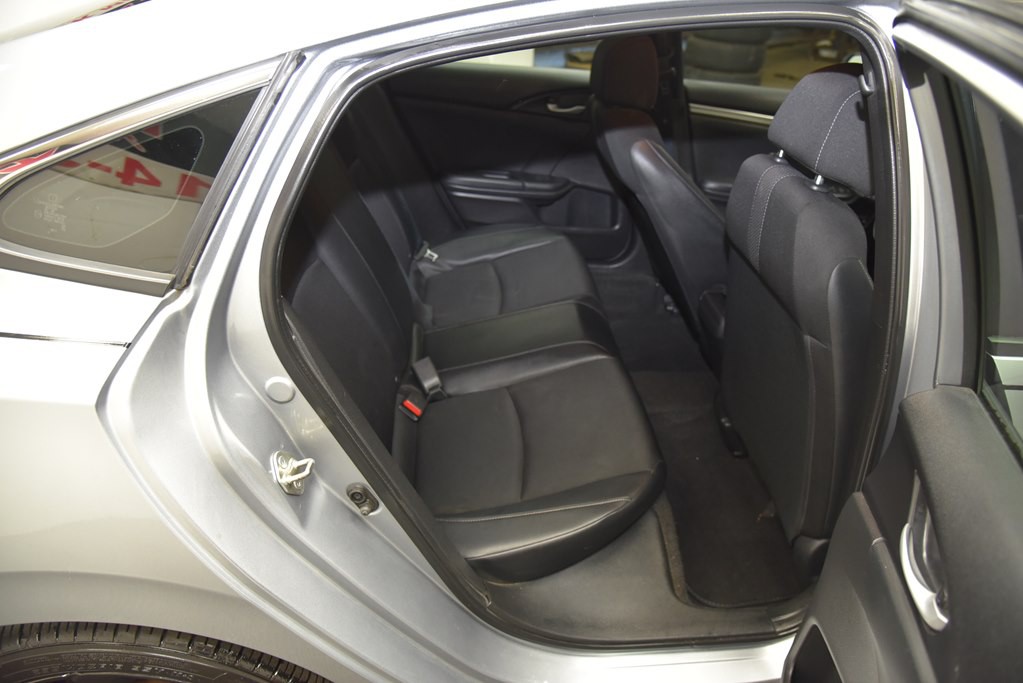 2019 Honda Civic Image 24