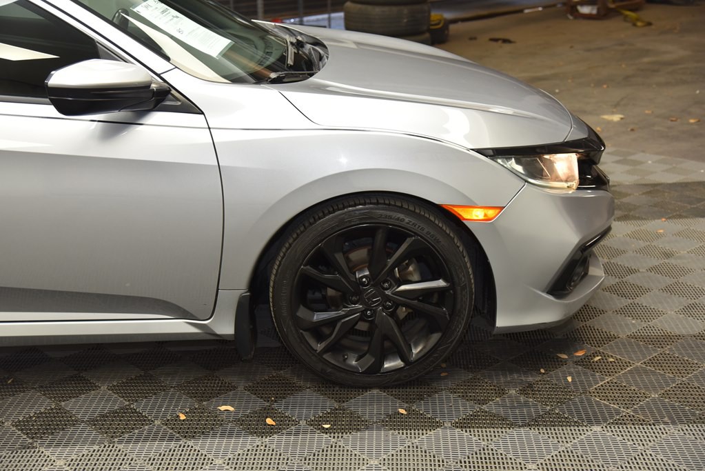2019 Honda Civic Image 30