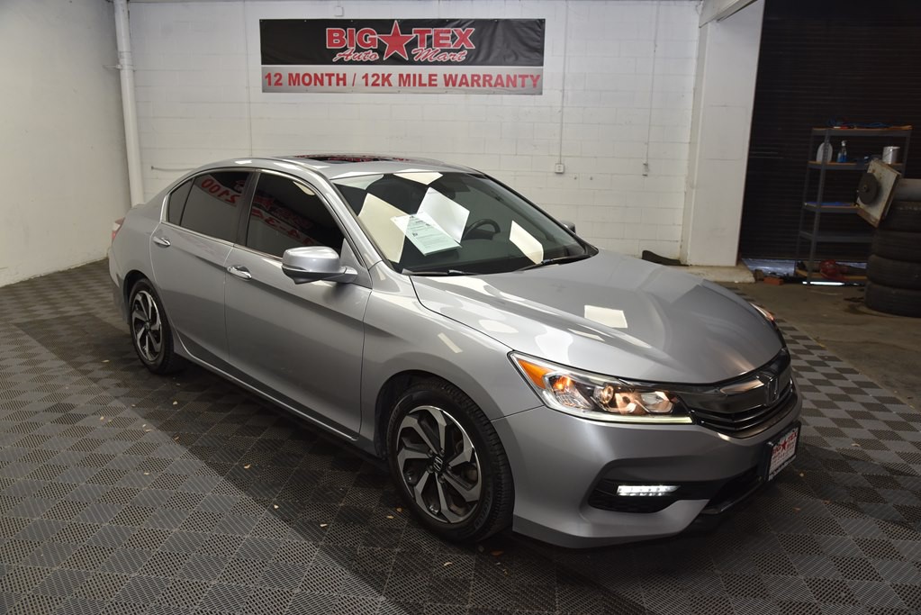 2017 Honda Accord Image 7