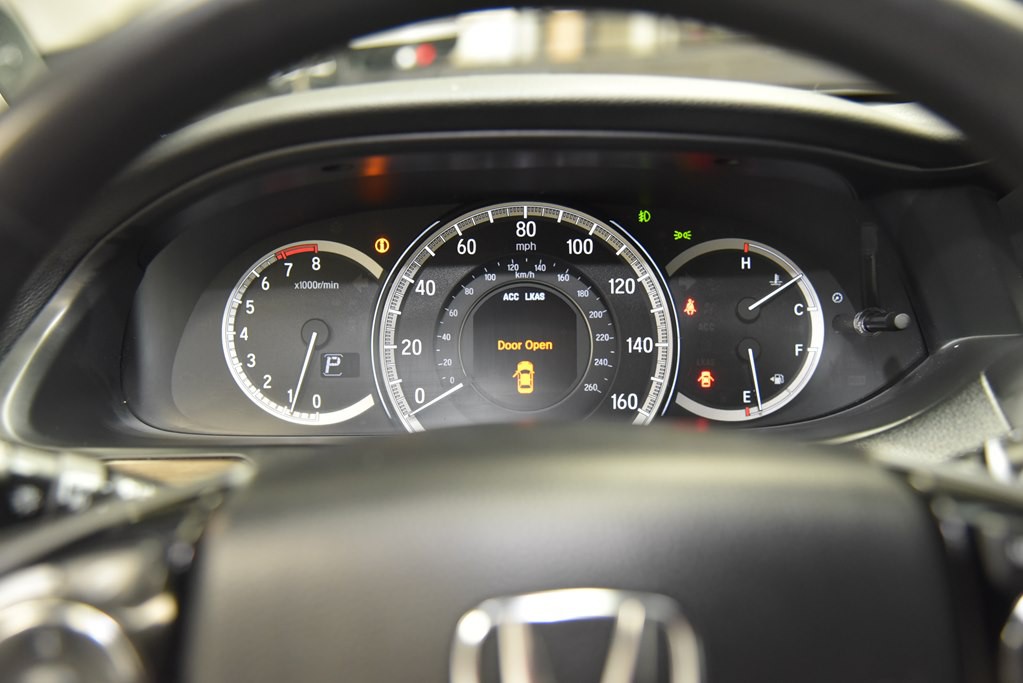 2017 Honda Accord Image 26