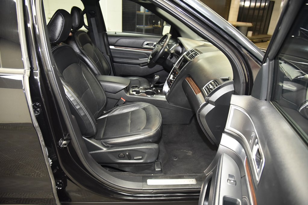 2019 Ford Explorer Image 11