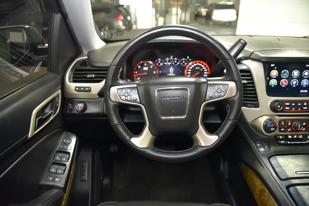 2016 GMC Yukon Image 28