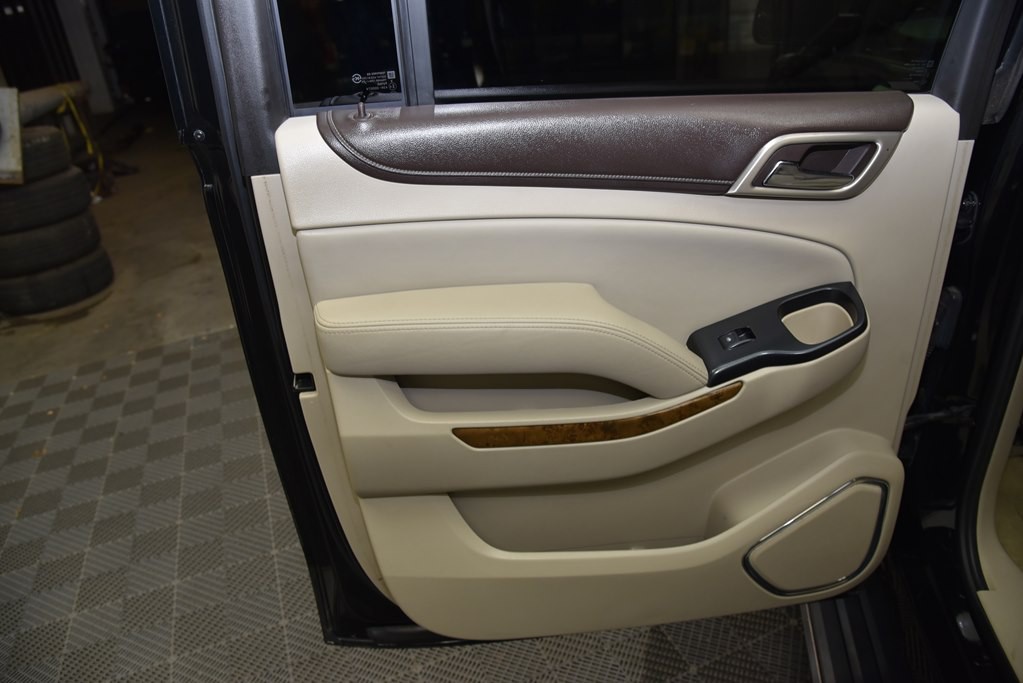2015 GMC Yukon Image 17