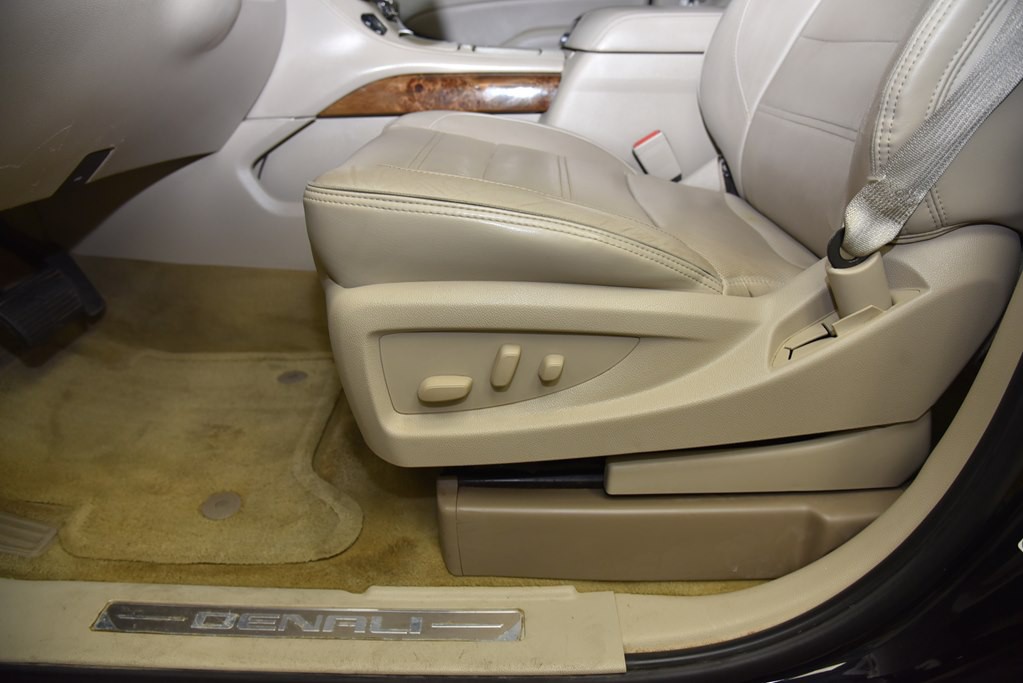 2015 GMC Yukon Image 23