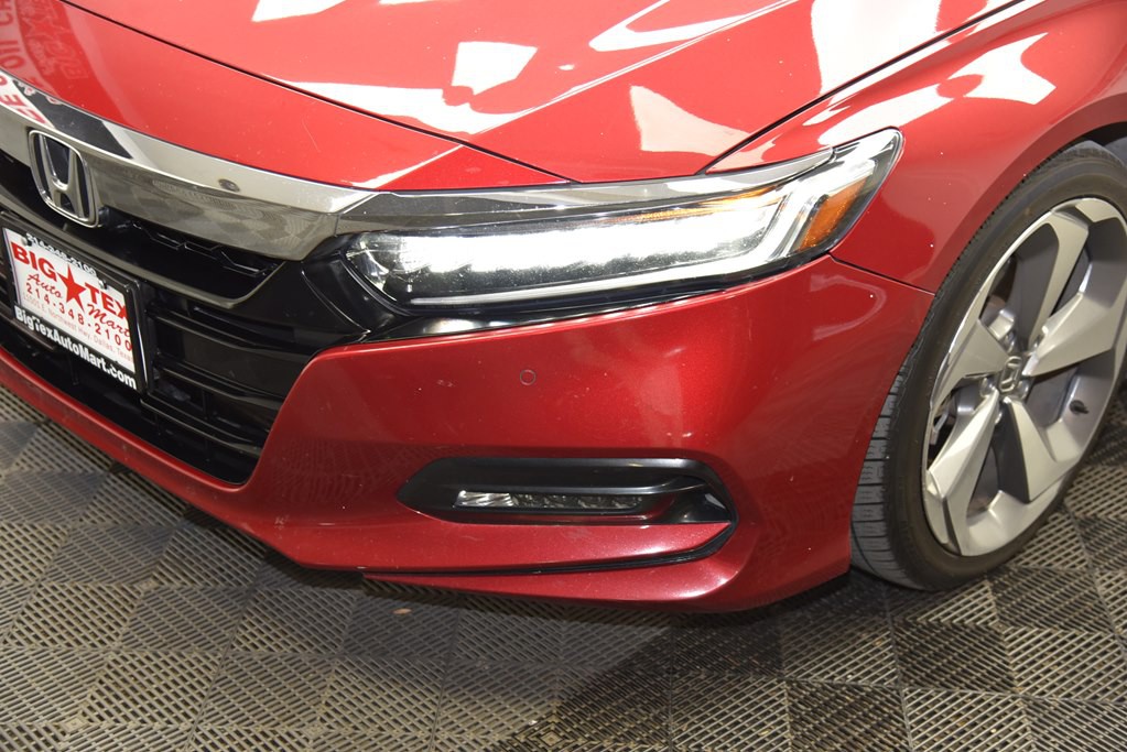 2018 Honda Accord Image 9