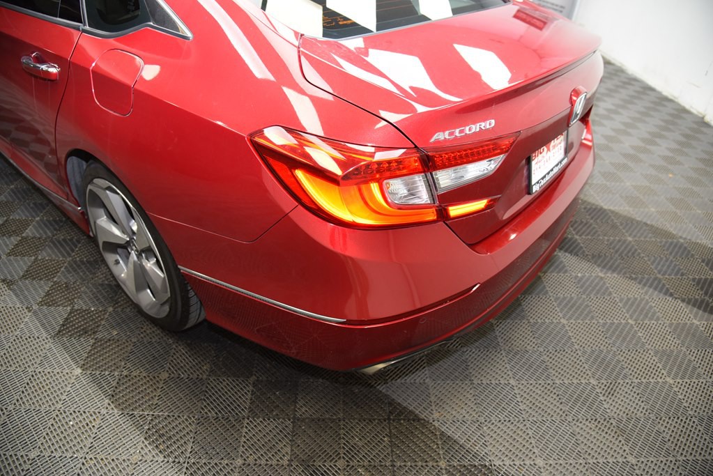 2018 Honda Accord Image 12
