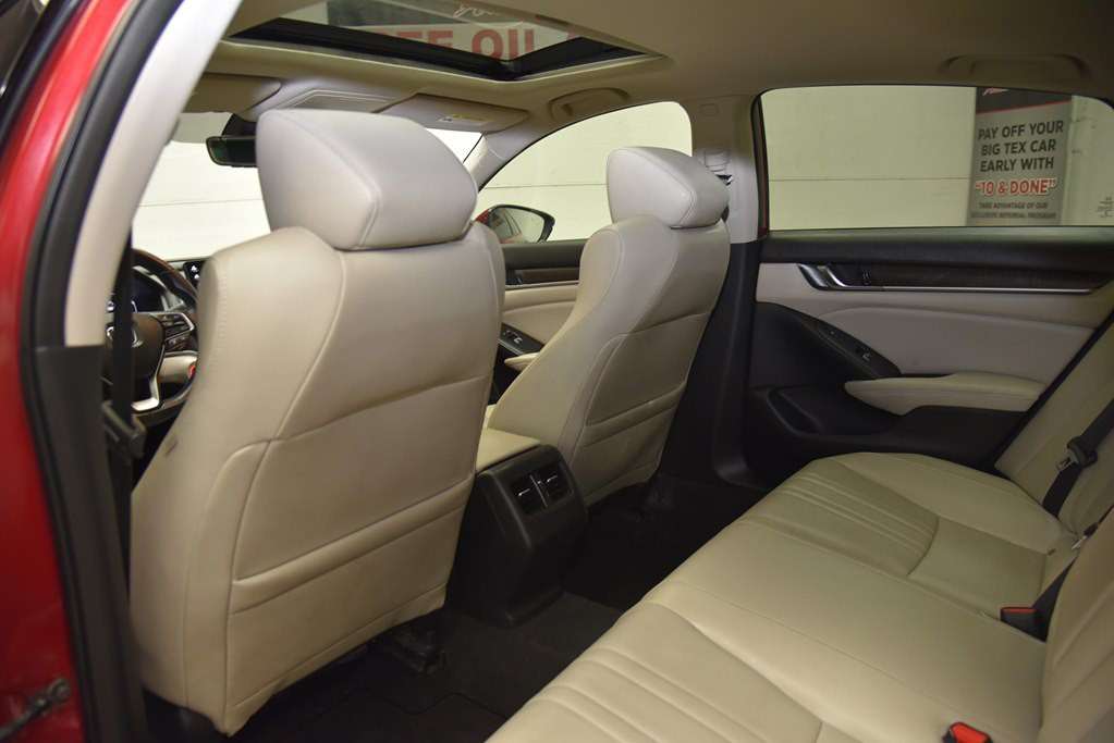 2018 Honda Accord Image 14