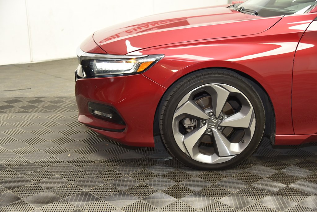 2018 Honda Accord Image 25