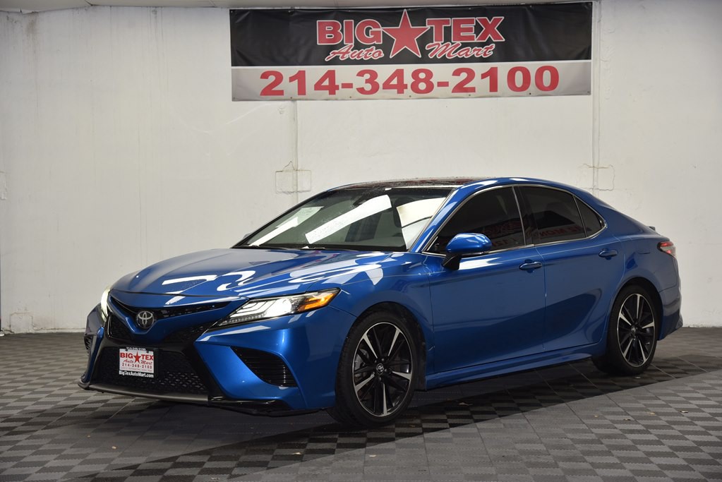 2019 Toyota Camry Image 1