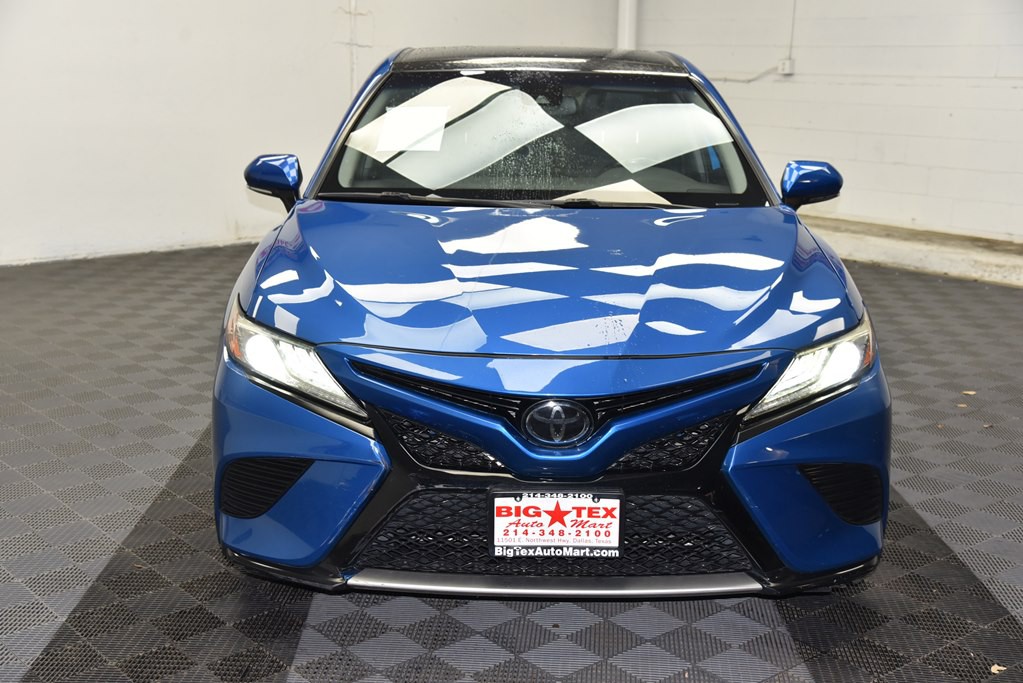 2019 Toyota Camry Image 8