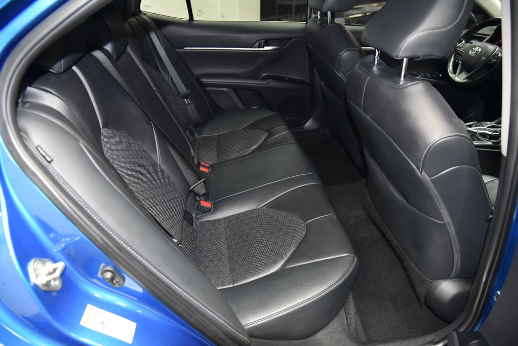 2019 Toyota Camry Image 22